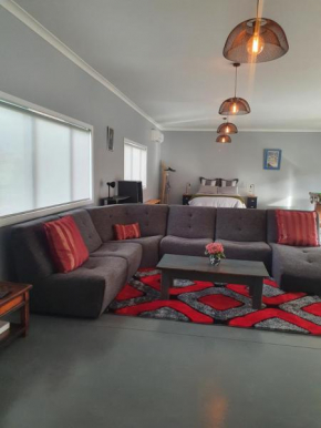The Red Shed, Matamata